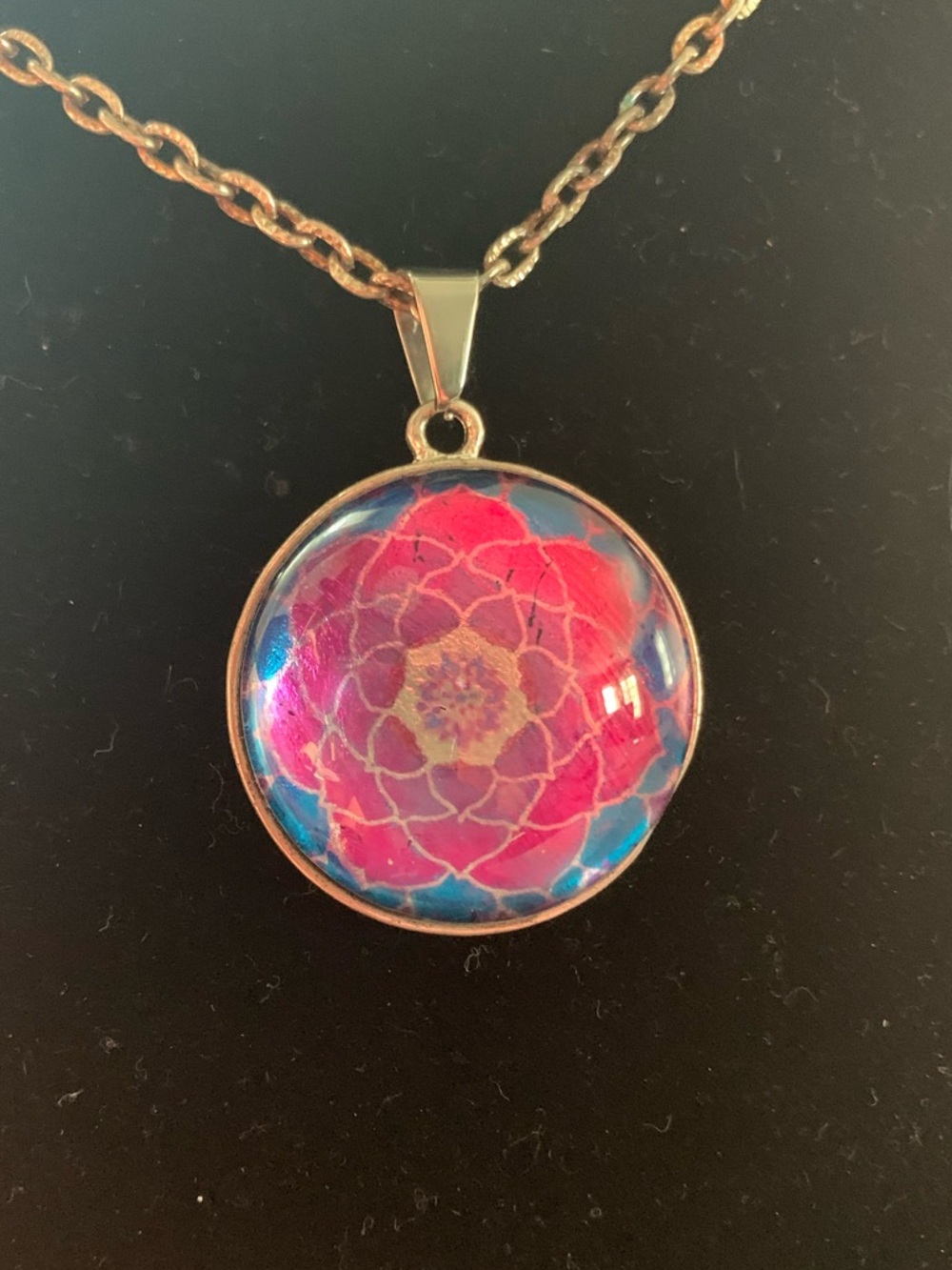Pink Floral Glass Pendant Necklace - Women Jewelry